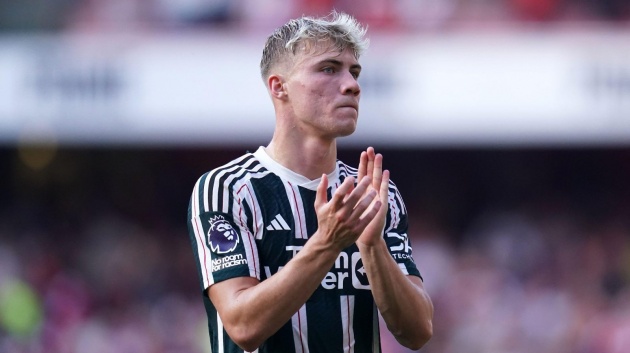 Rasmus Hojlund Ngôi sao nhạc rock, sáng tạo, hung hãn và tận tâm 3