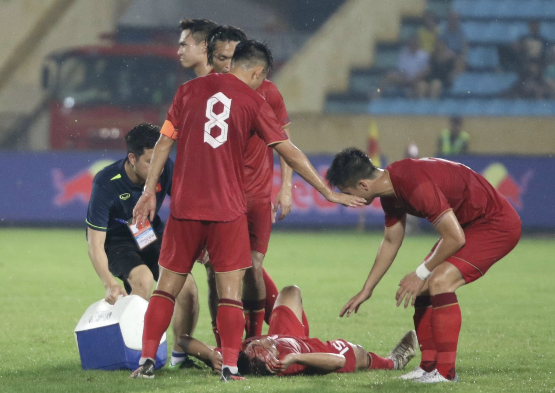 Công Phượng gọi, Văn Toàn trả lời trong trận thắng Palestine 3