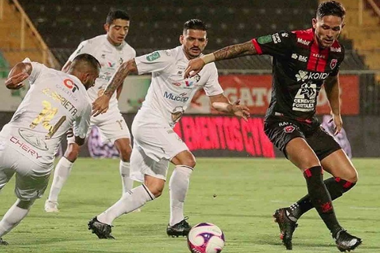 Alajuelense vs Cartagines