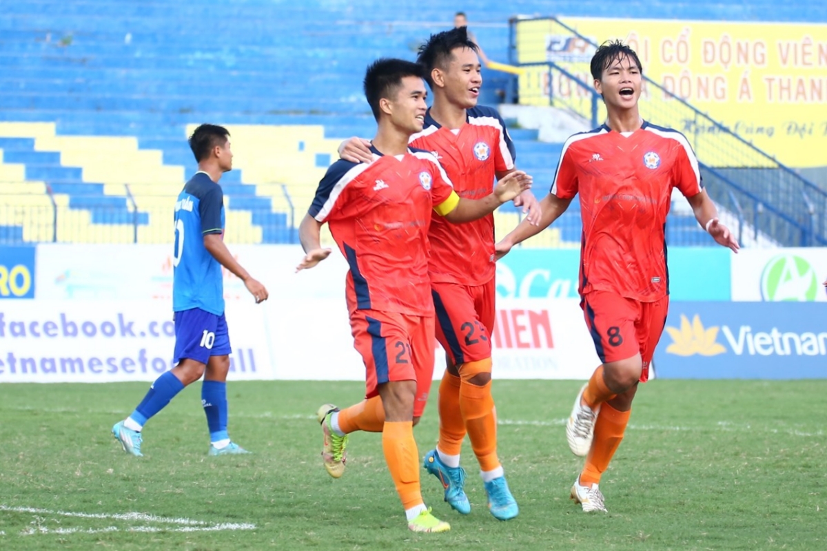 ĐKVĐ Hà Nội ra quân suôn sẻ tại U21 Quốc gia 1 ĐKVĐ Hà Nội ra quân suôn sẻ tại U21 Quốc gia 1