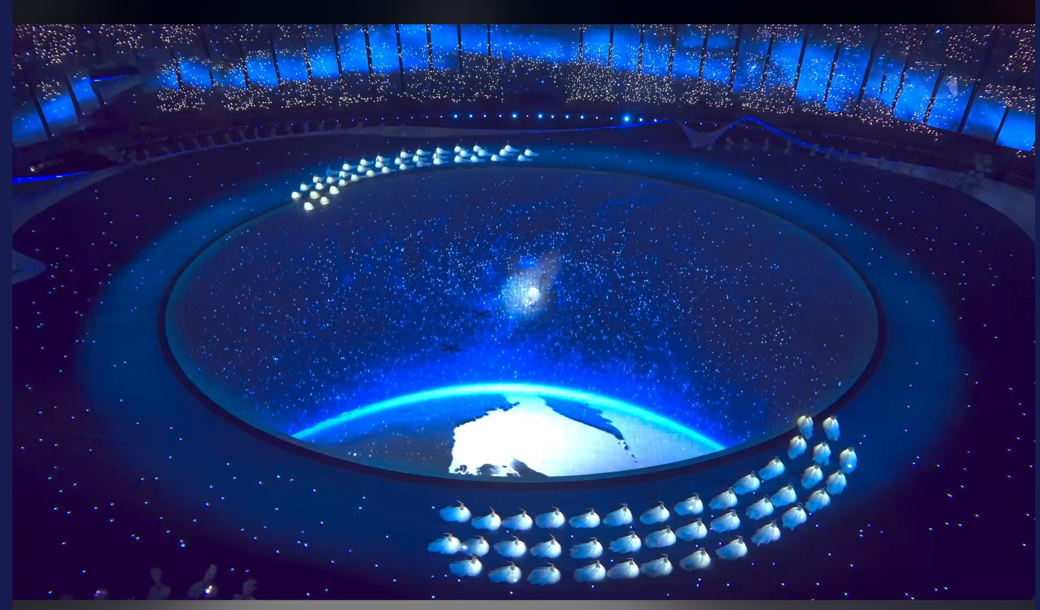 Không có pháo hoa, chủ nhà Trung Quốc vẫn tổ chức lễ khai mạc ASIAD 19 hoành tráng 4