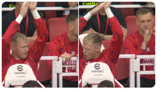 Bố Ramsdale chửi thẳng mặt Jamie Carragher 1 Bố Ramsdale chửi thẳng mặt Jamie Carragher 1