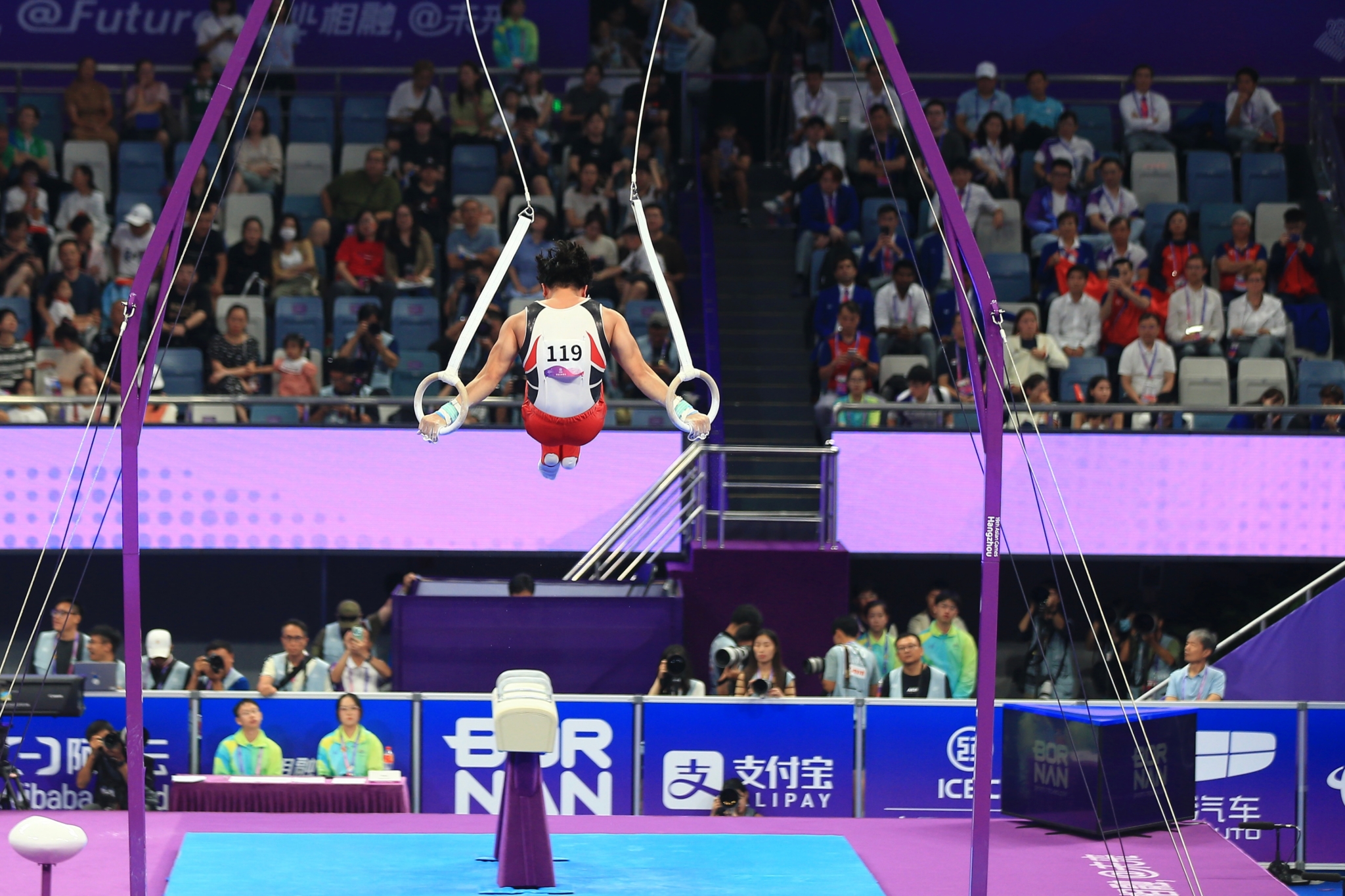 Khanh Phong gianh HCB ASIAD 19 noi dung Vong treo