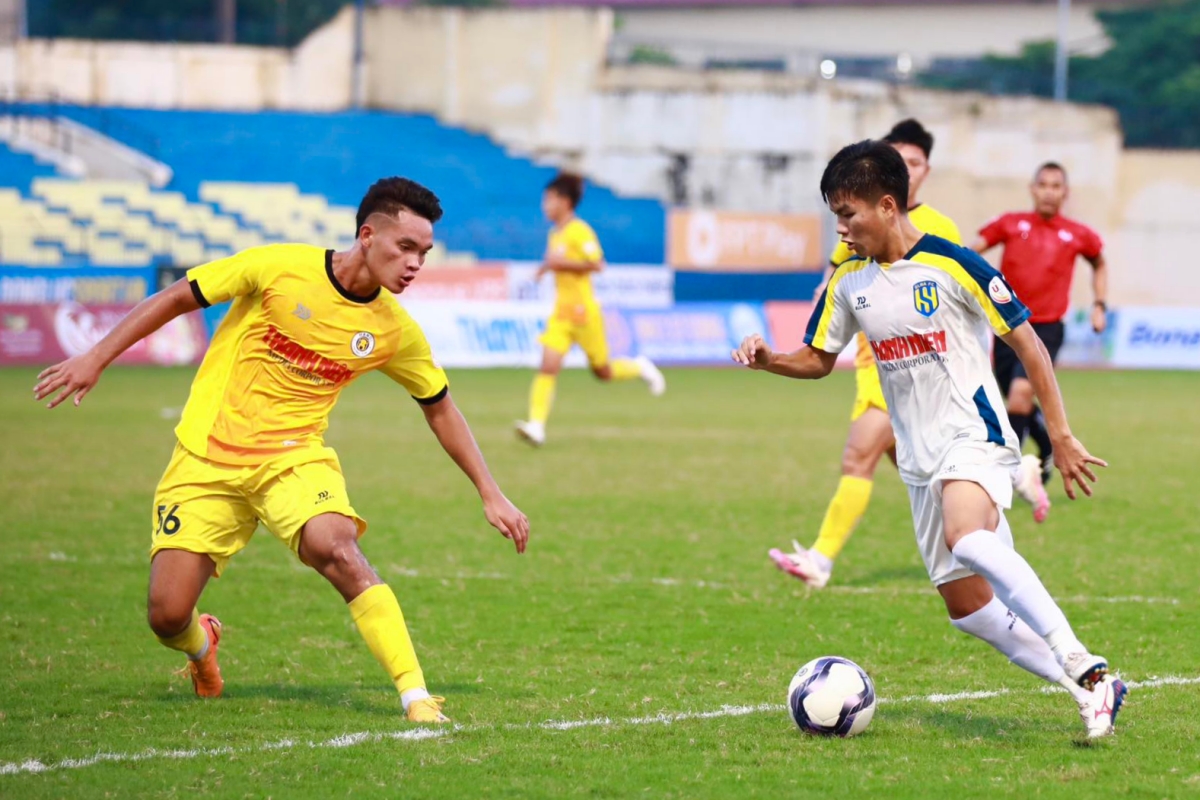 U21 SLNA vao chung ket U21 Quoc gia