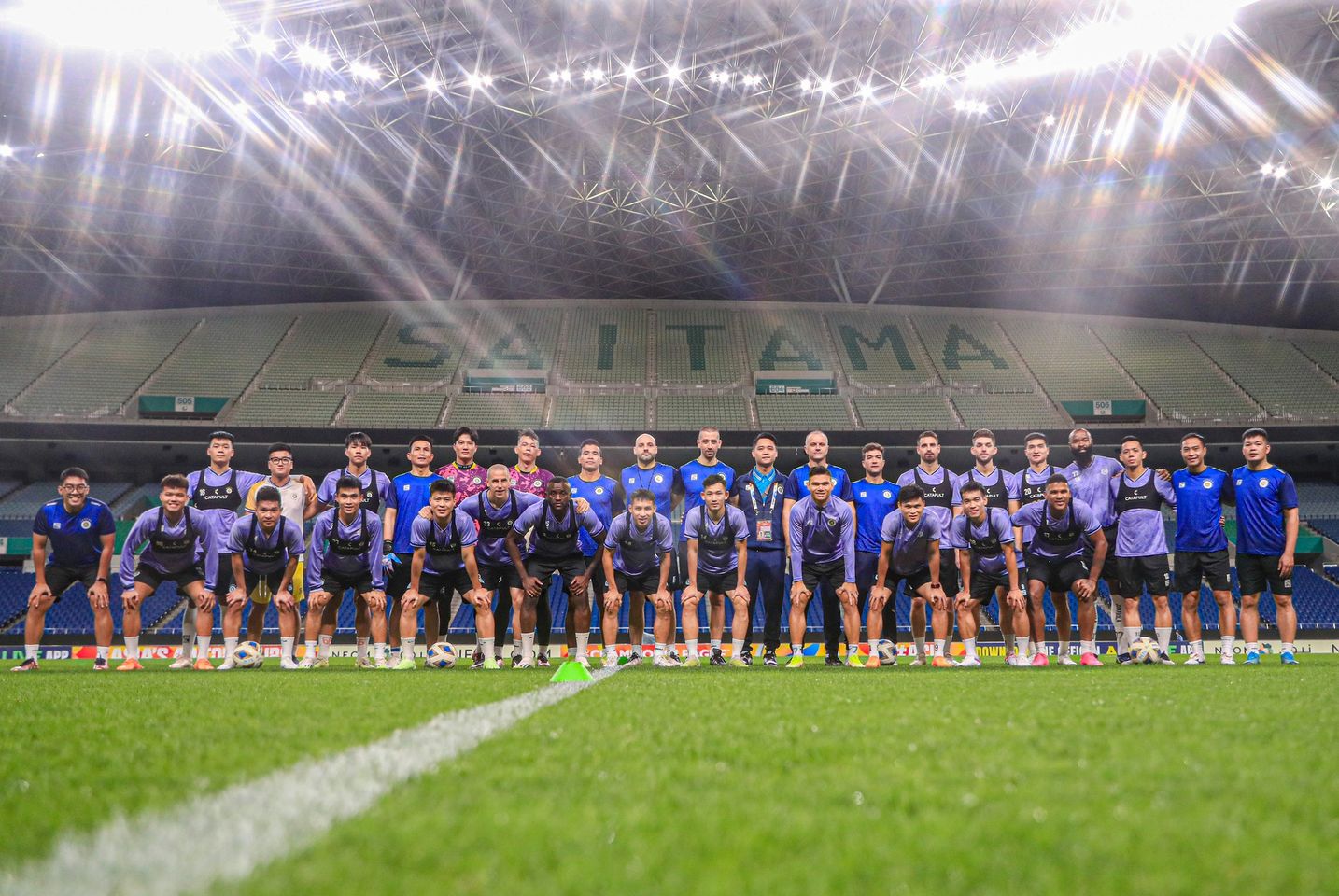 Thấy gì sau trận Urawa Reds 6-0 Hà Nội FC 2