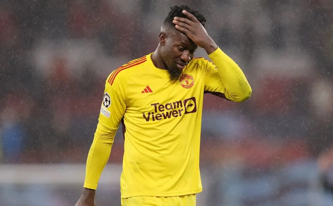 Ferdinand De Gea khi mới đến MU cũng không khá hơn Onana 1