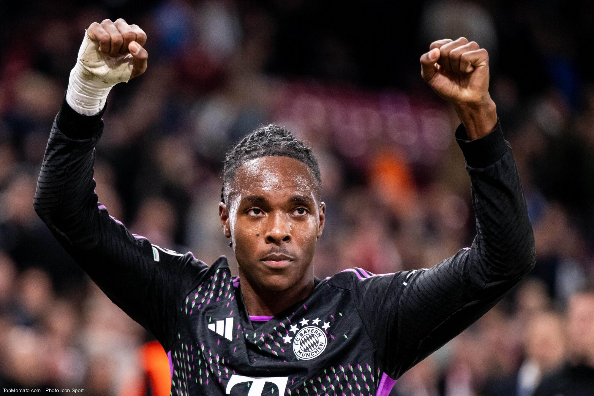 Mathys Tel Con ngoan, trò giỏi của Bayern Munich 4 Mathys Tel Con ngoan, trò giỏi của Bayern Munich 4