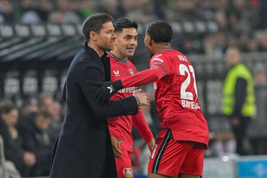 Nghệ thuật cầm quân và sức hút của Xabi Alonso 1