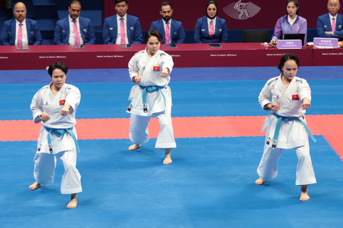 Karate dem ve HCV thu 3 cho Viet Nam tai ASIAD 19