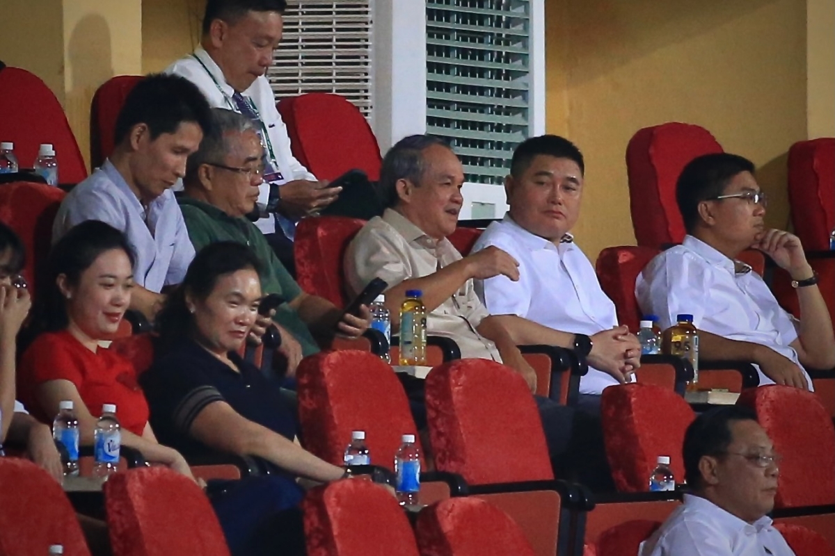 Quang Hải lặng nhìn CAHN thoát thua trên sân nhà 7 Quang Hải lặng nhìn CAHN thoát thua trên sân nhà 7