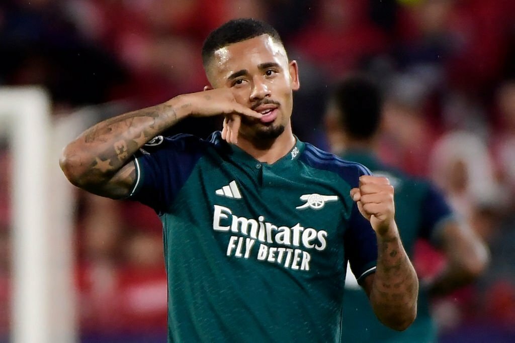 Gabriel Jesus tỏa sáng, Arsenal hạ gục Sevilla 2