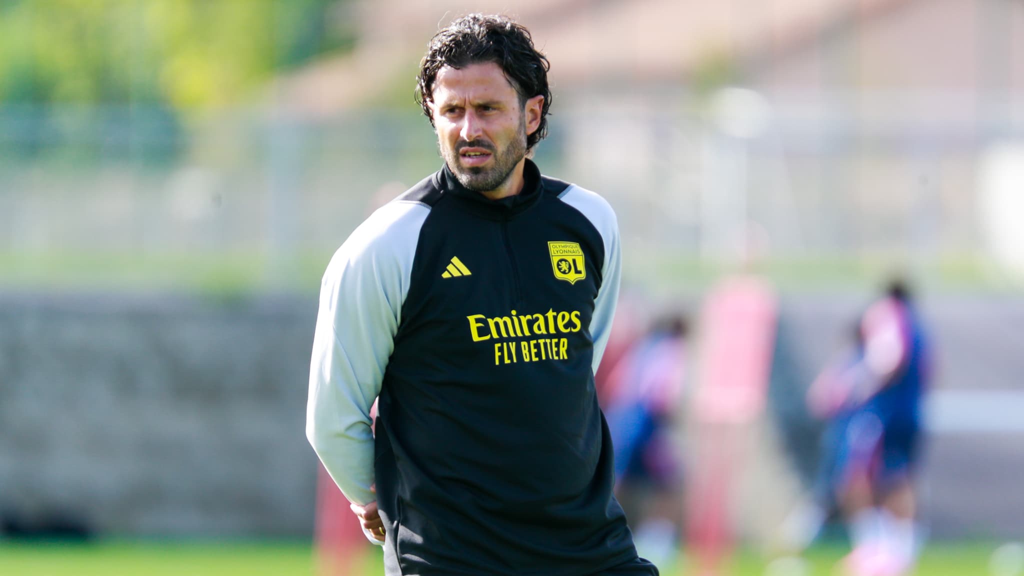 Lyon – Gã khổng lồ nước Pháp và nỗi lo xuống hạng 2 Lyon – Gã khổng lồ nước Pháp và nỗi lo xuống hạng 2