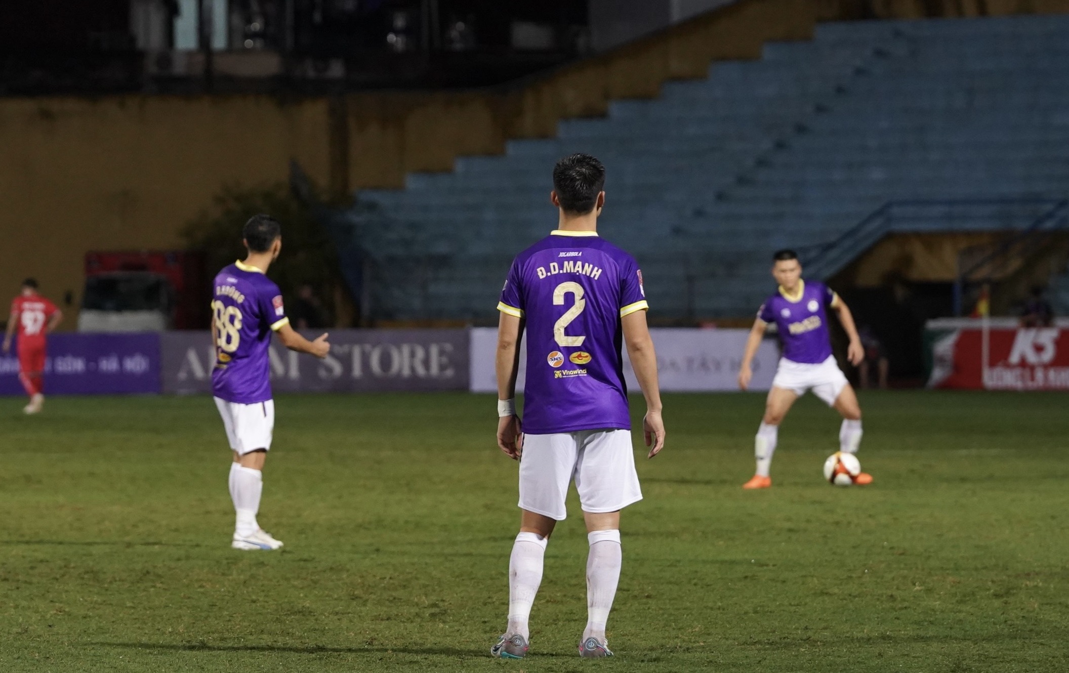 Hang thu CLB Ha Noi da khong con vung vang nhu xua