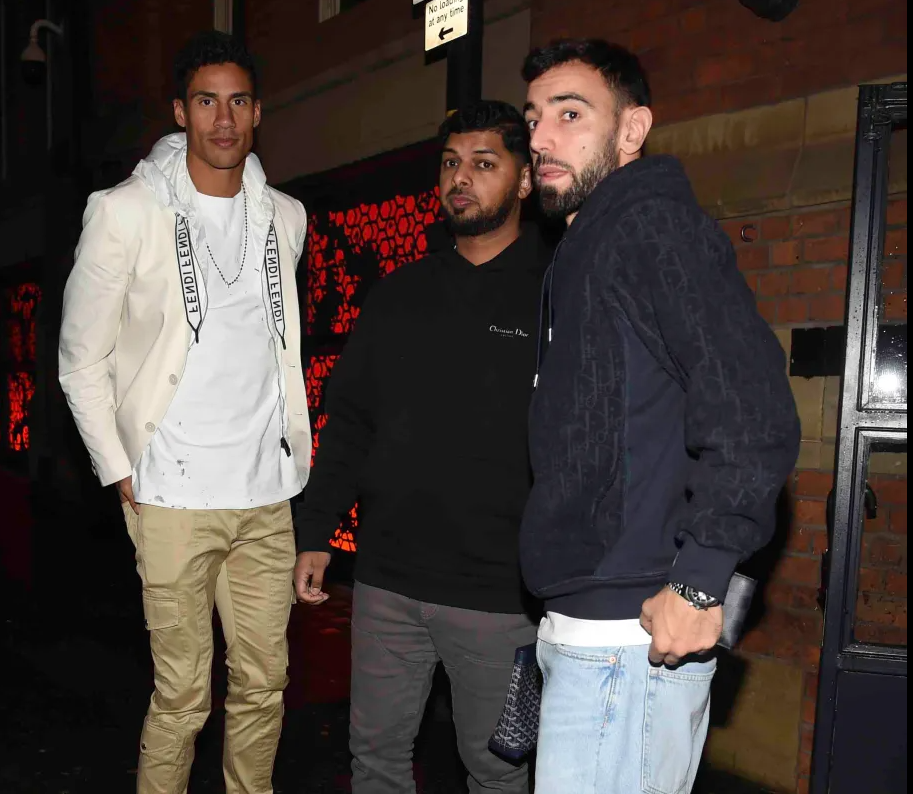 Dàn sao MU ăn mừng chiến thắng trước Fulham Không có Rashford 1