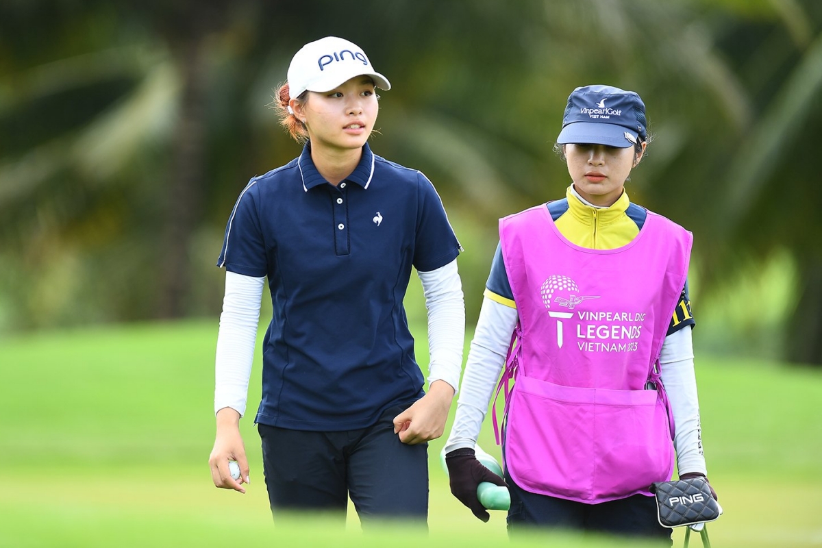 Những “khán giả” đặc biệt trên sân golf 7