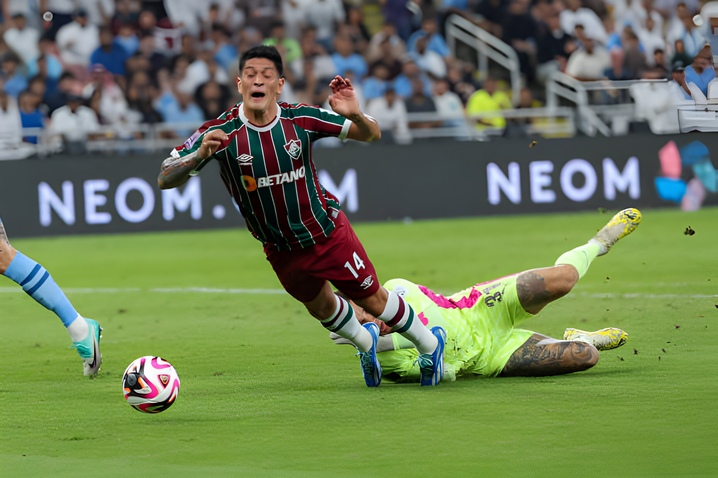 ronaldo có bao nhiêu chiếc giày vàng