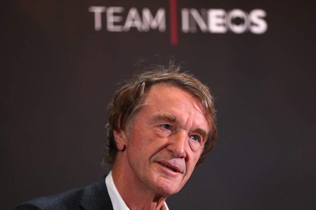 Jim Ratcliffe thau tom 25% Man United