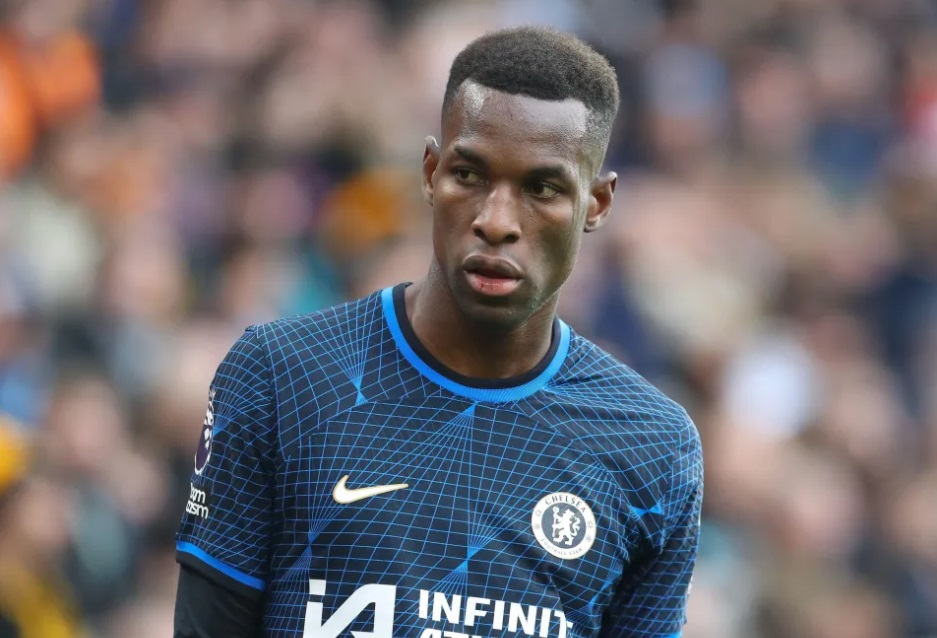 Nicolas Jackson nhận thẻ nhiều hơn cả ghi bàn 1 Nicolas Jackson nhận thẻ nhiều hơn cả ghi bàn 1