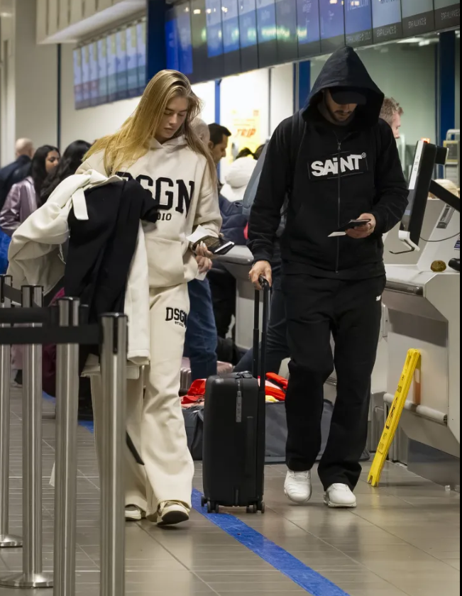 Nhan sắc người đẹp nóng bỏng đang hẹn hò với Ruben Dias 1 Nhan sắc người đẹp nóng bỏng đang hẹn hò với Ruben Dias 1