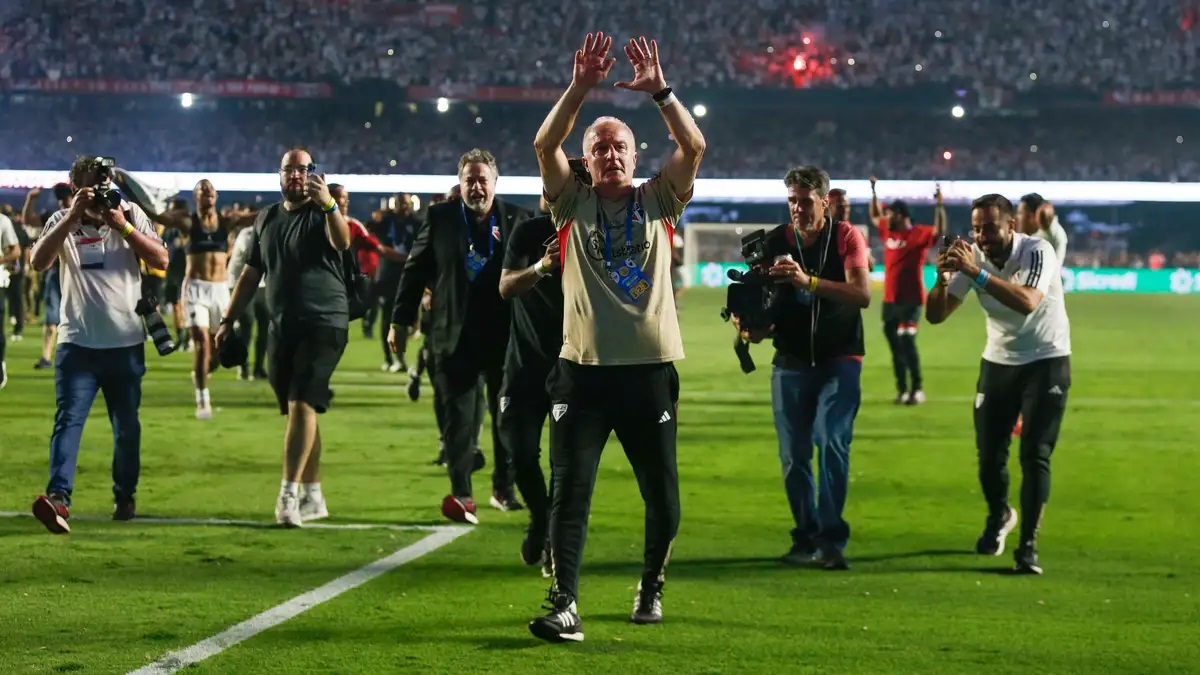 Dorival Junior dẫn dắt ĐT Brazil Bạc già nhảy vào biển lửa 2