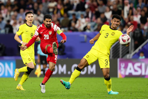 HLV Kim Pan Gon thừa nhận bất lực sau trận thua đậm của Malaysia 1