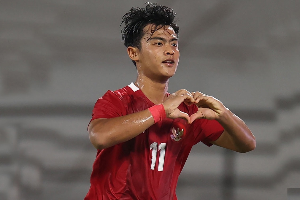 HLV Shin Tae Yong triệu tập 3 cái tên khiến Việt Nam dè chừng 2 HLV Shin Tae Yong triệu tập 3 cái tên khiến Việt Nam dè chừng 2