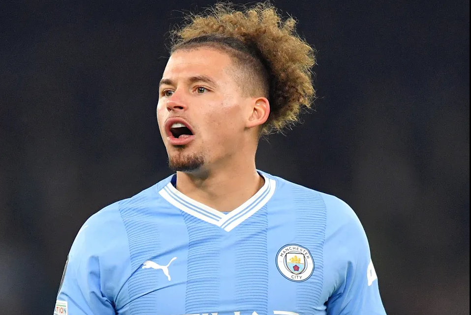 Kalvin Phillips chuẩn bị rời Man City 1
