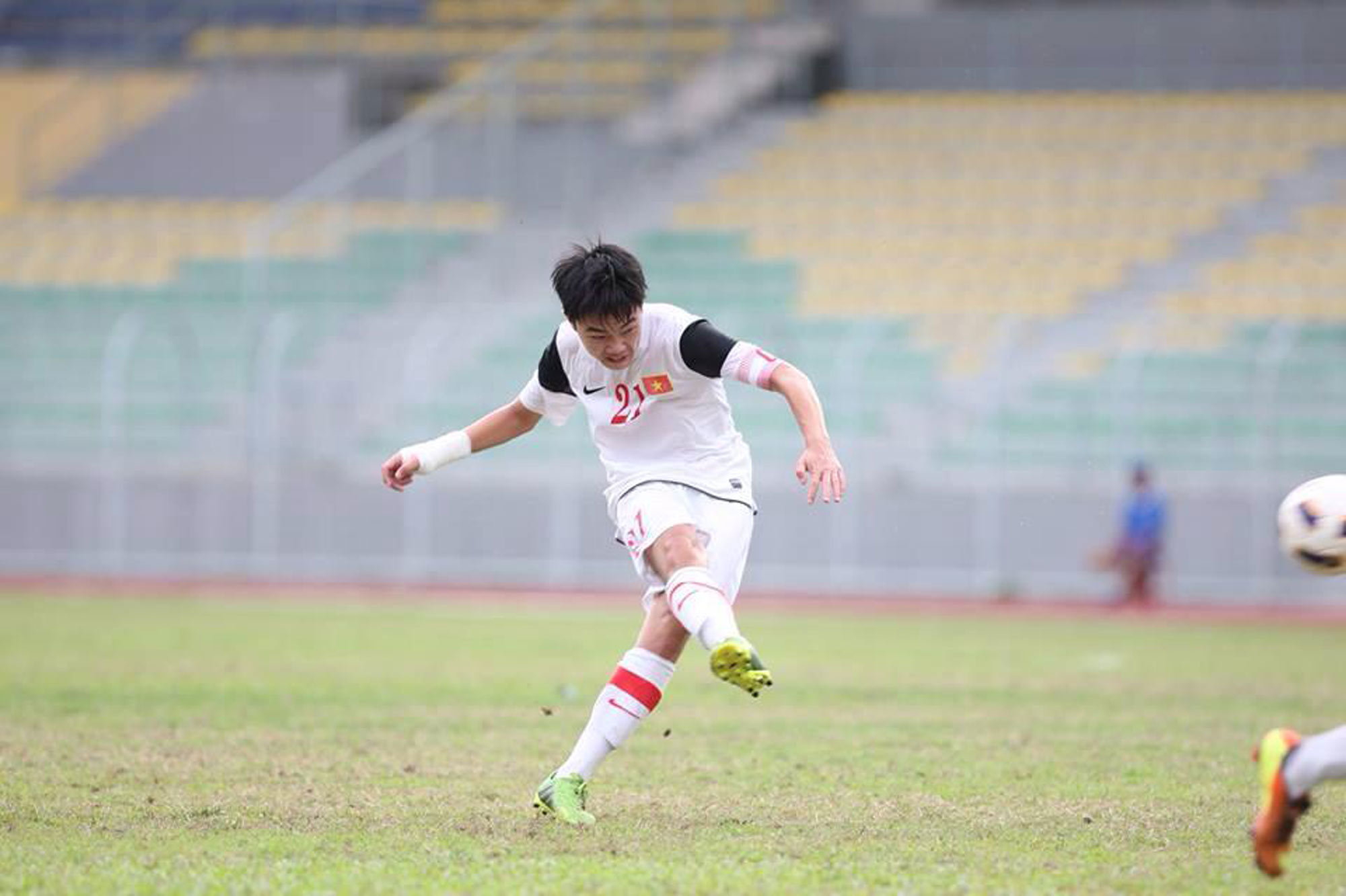 Xuân Trường từng bị ngợp nặng bởi sự nổi tiếng đến quá nhanh 2 Xuân Trường từng bị ngợp nặng bởi sự nổi tiếng đến quá nhanh 2