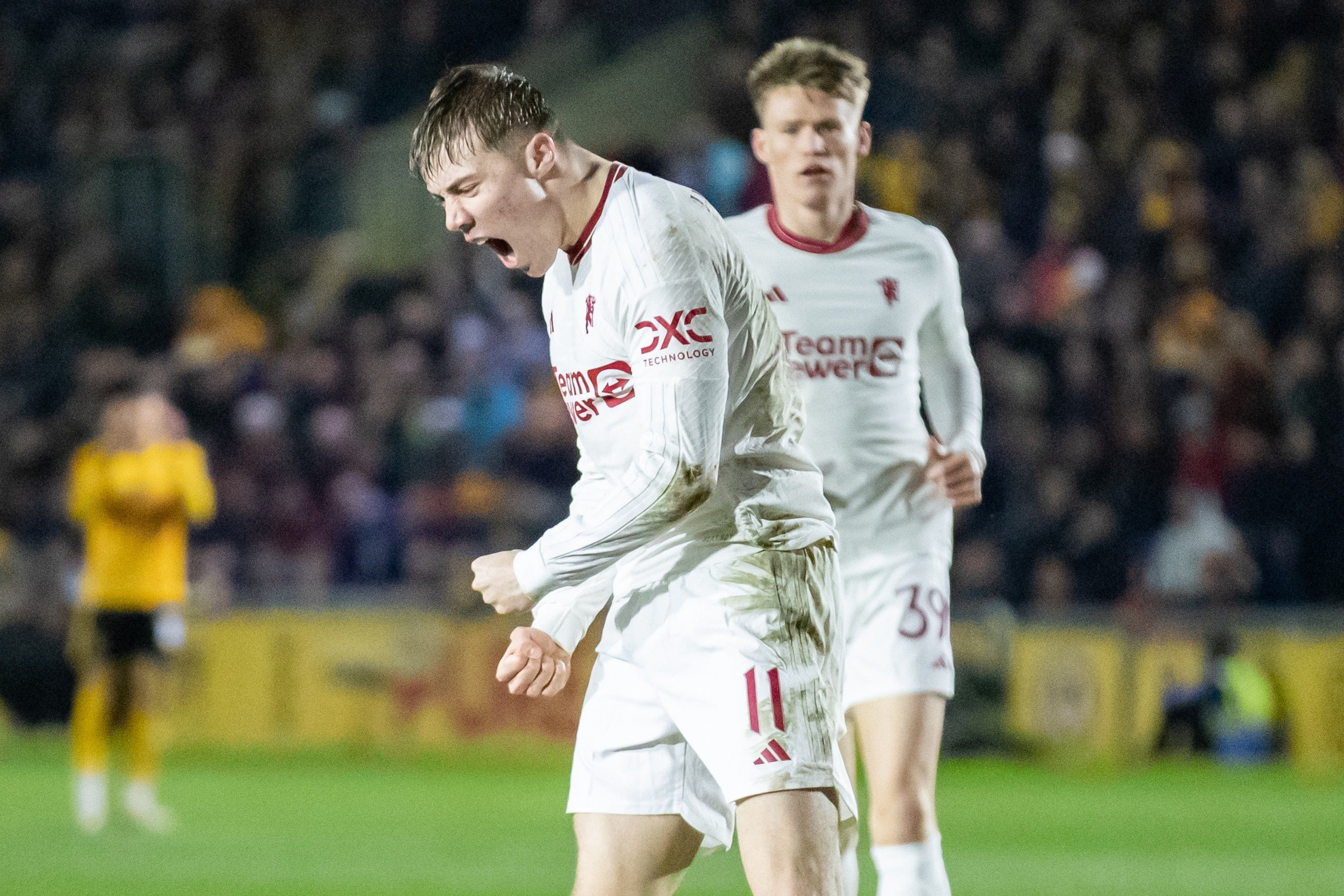 Hojlund không nhận được sự hỗ trợ đủ tốt từ đồng đội tại MU 1