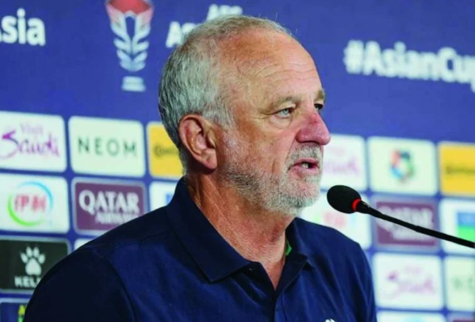 HLV Graham Arnold HLV Graham Arnold