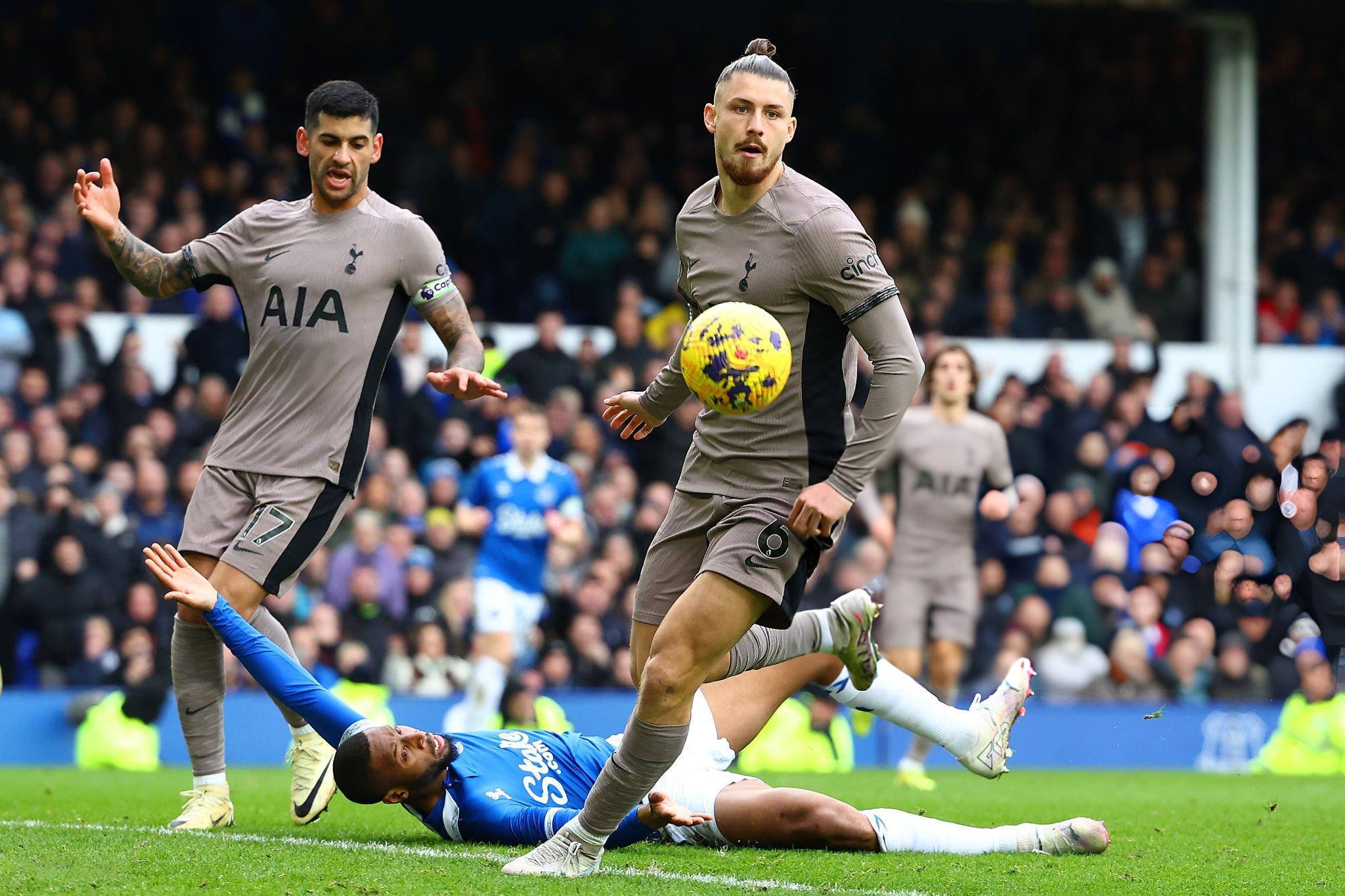 Có một Tottenham rất thiếu bản lĩnh ở phút cuối trận 3 Có một Tottenham rất thiếu bản lĩnh ở phút cuối trận 3