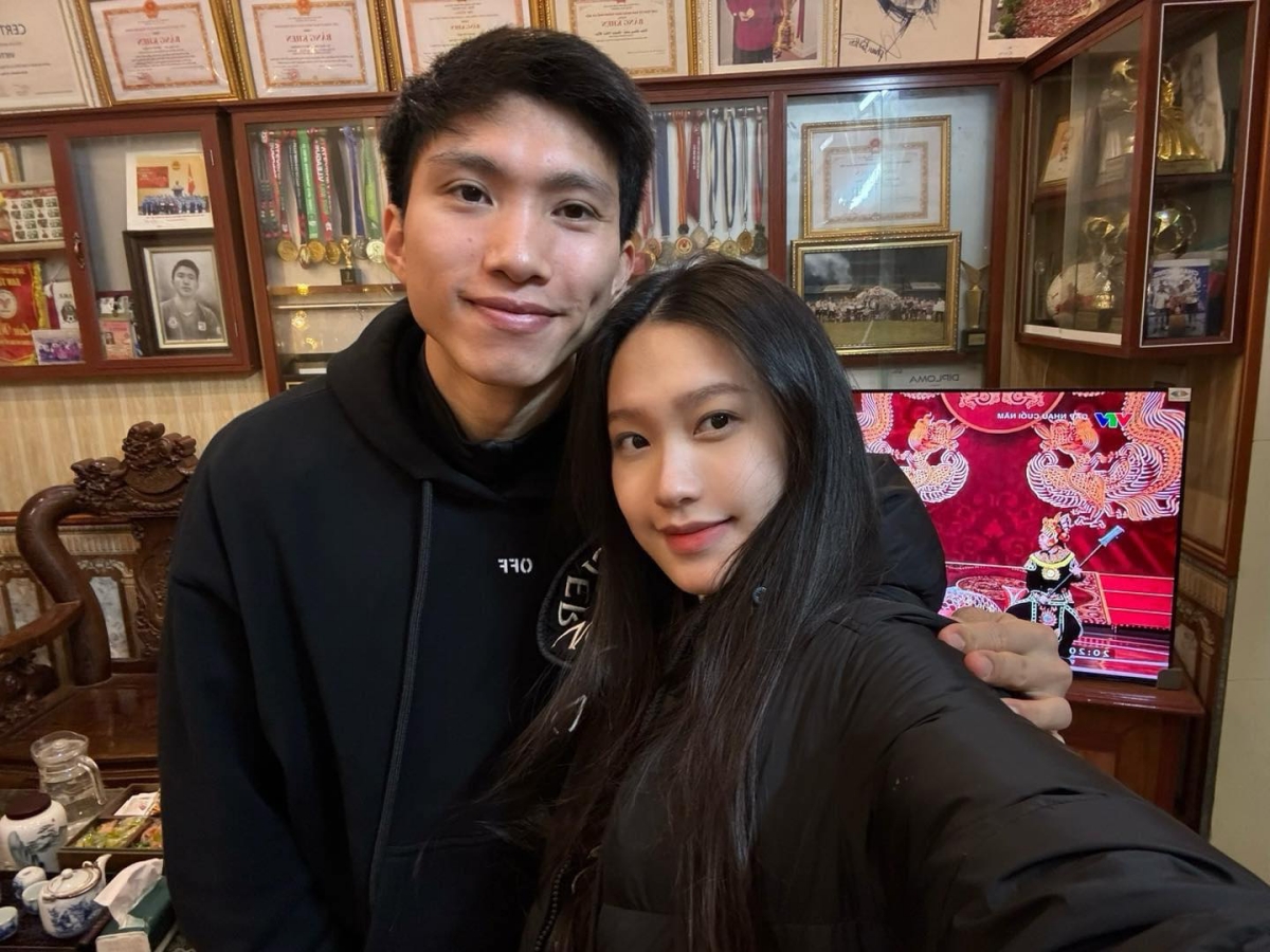 Dàn sao tuyển Việt Nam nô nức đón xuân sang 5