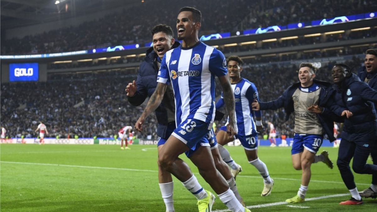 Porto đã đánh sập Arsenal tại Hang rồng như thế nào 2 Porto đã đánh sập Arsenal tại Hang rồng như thế nào 2