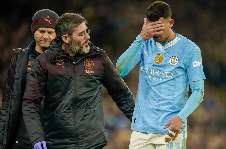 Sao Man City dính chấn thương kinh hoàng 1