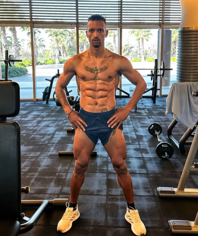 Nani khiến NHM phát cuồng 1