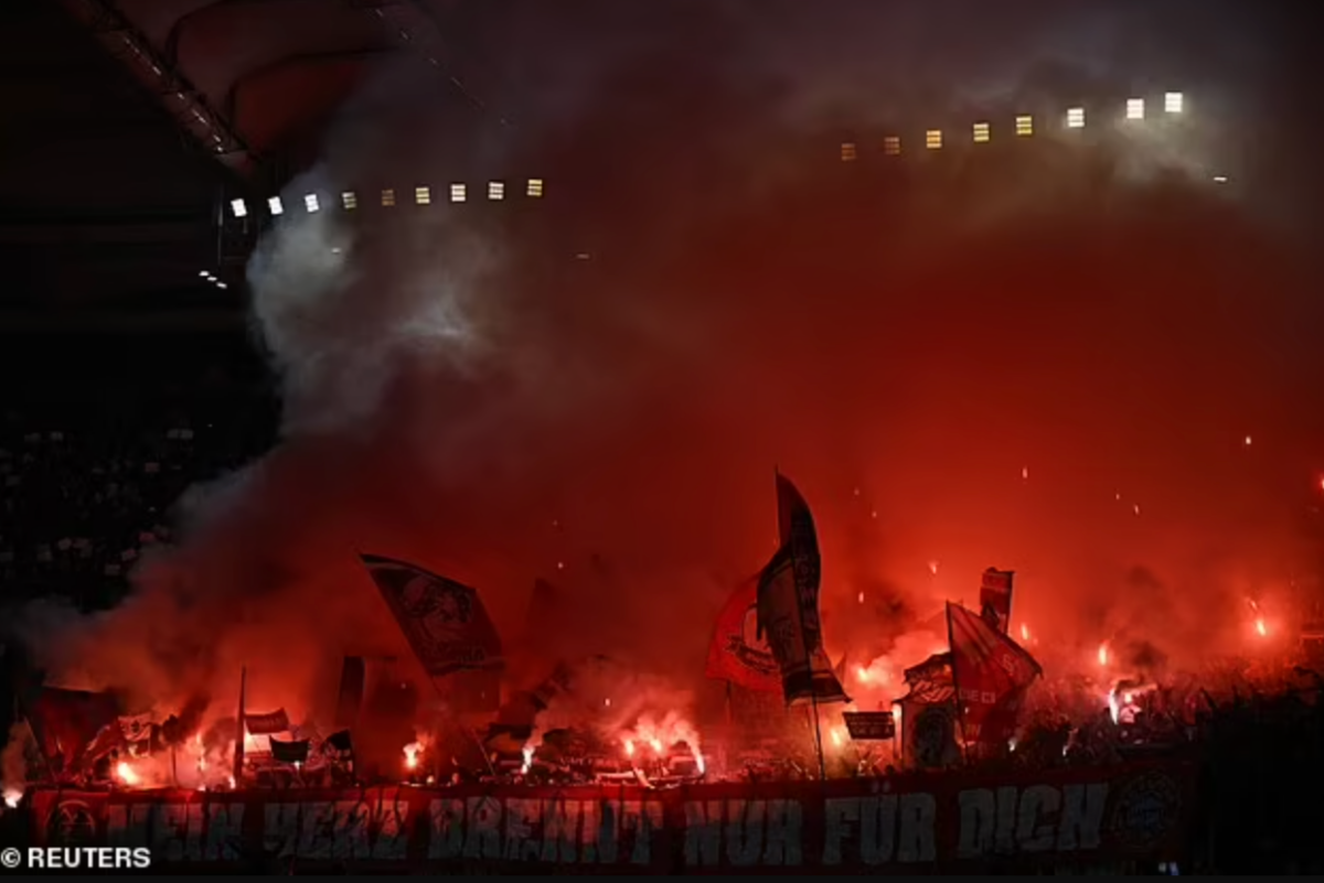 CdV Bayern Munich dot phao sang va bi cam di san khach 1 tran