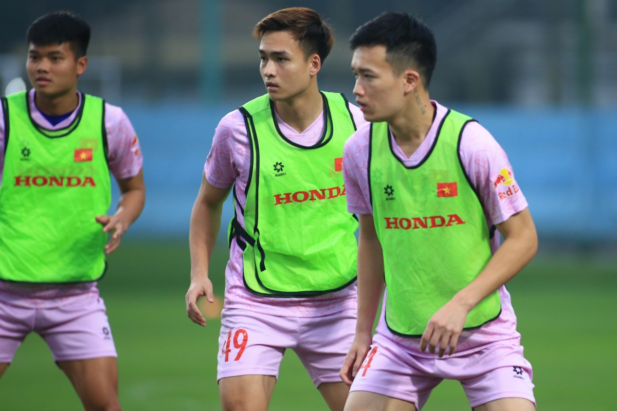 Đằng sau tâm thư của HLV Troussier là nỗi niềm đau đáu với bóng đá Việt Nam 1 Đằng sau tâm thư của HLV Troussier là nỗi niềm đau đáu với bóng đá Việt Nam 1