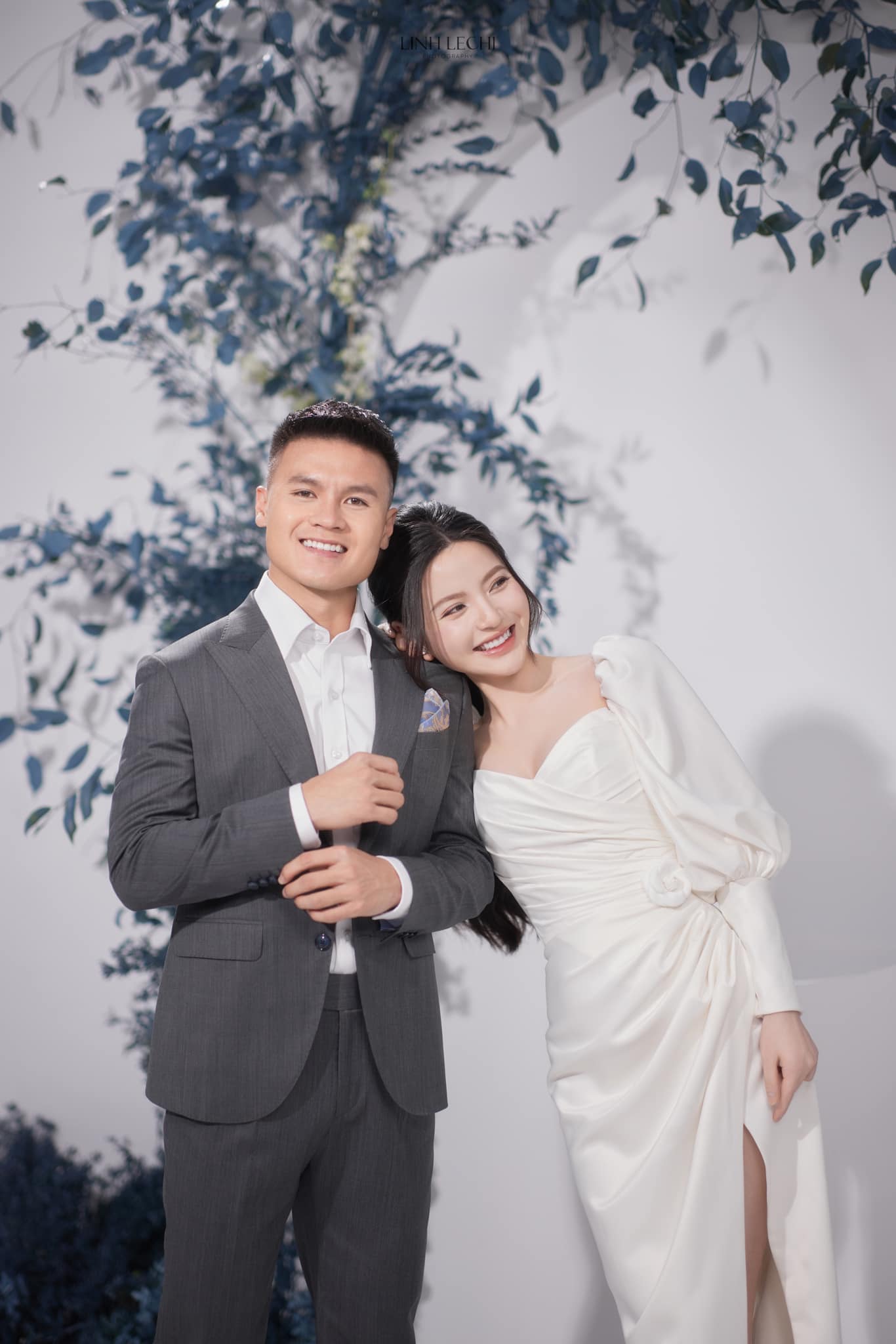 Ngắm bộ ảnh cưới lung linh của Quang Hải và Chu Thanh Huyền 1