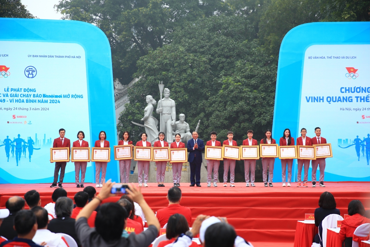 ĐT nữ Việt Nam nhận danh hiệu Đội Thể thao tiêu biểu 2 ĐT nữ Việt Nam nhận danh hiệu Đội Thể thao tiêu biểu 2