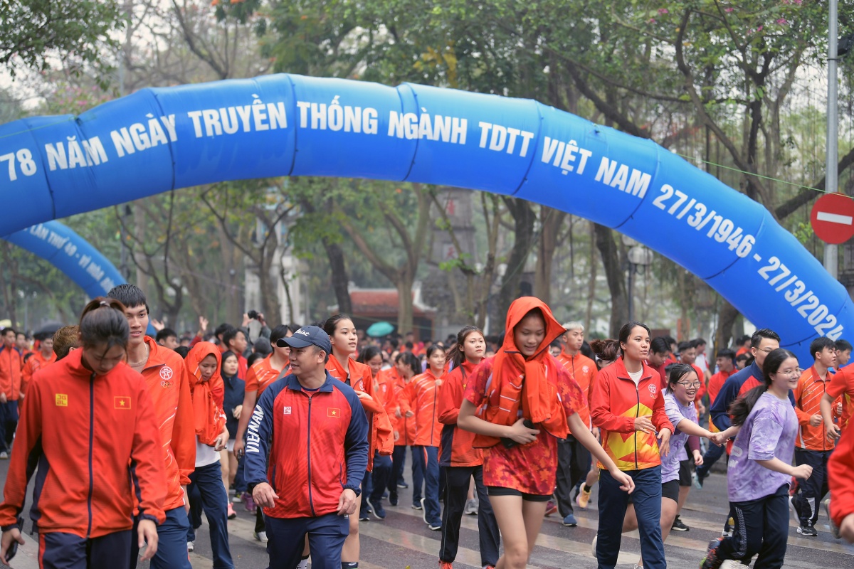 ĐT nữ Việt Nam nhận danh hiệu Đội Thể thao tiêu biểu 6