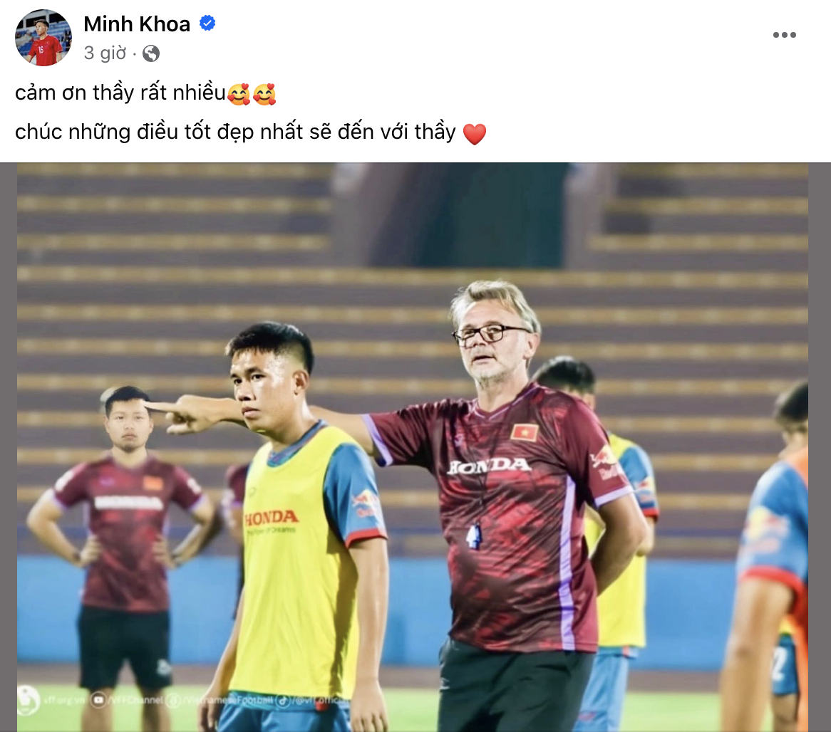 Quế Ngọc Hải và dàn sao ĐT Việt Nam chia tay HLV Troussier 5