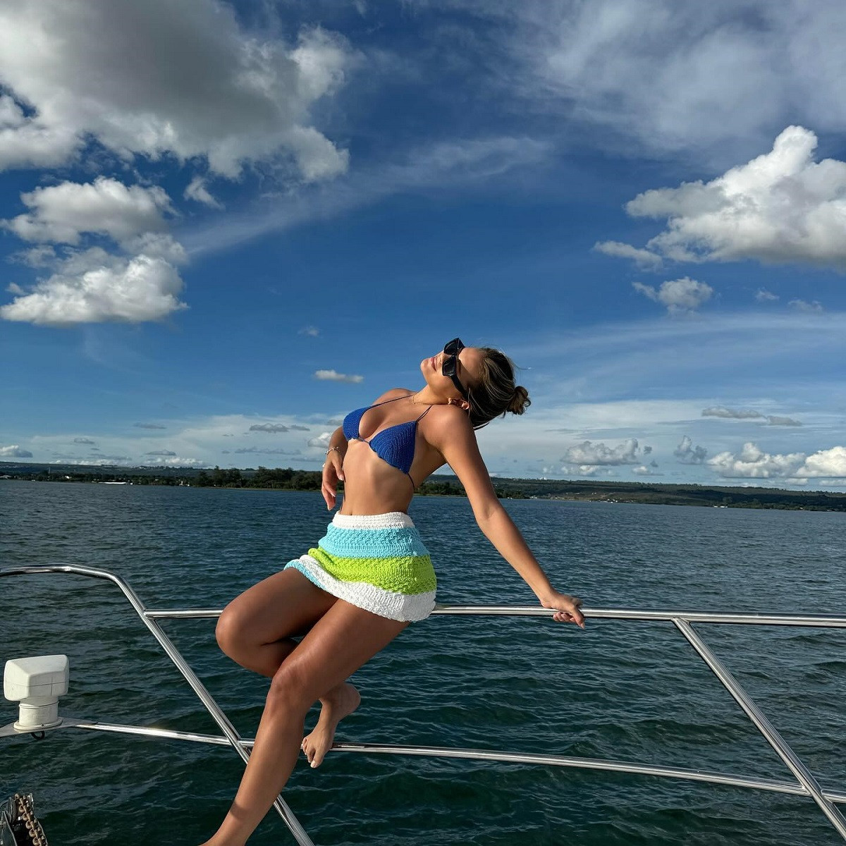 Mê mẩn với nhan sắc bạn gái thần đồng Endrick 3