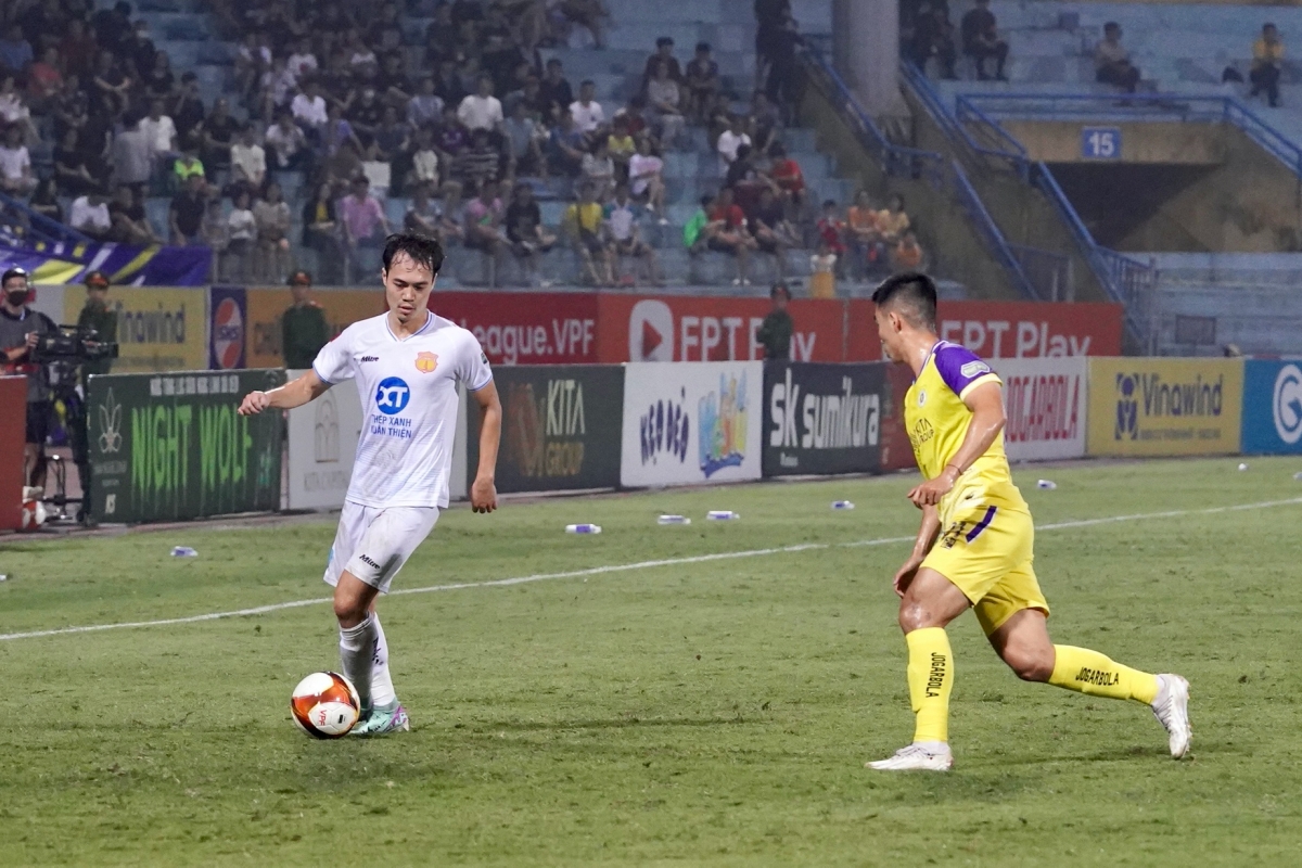 Bộ đôi ngoại binh giúp Nam Định lần đầu đánh bại Hà Nội trên sân Hàng Đẫy 4
