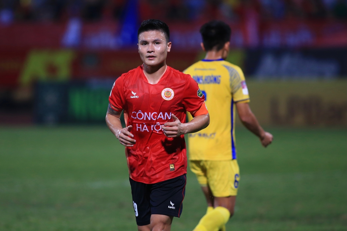 Quang Hai CAHN vs Nghe An 4/4