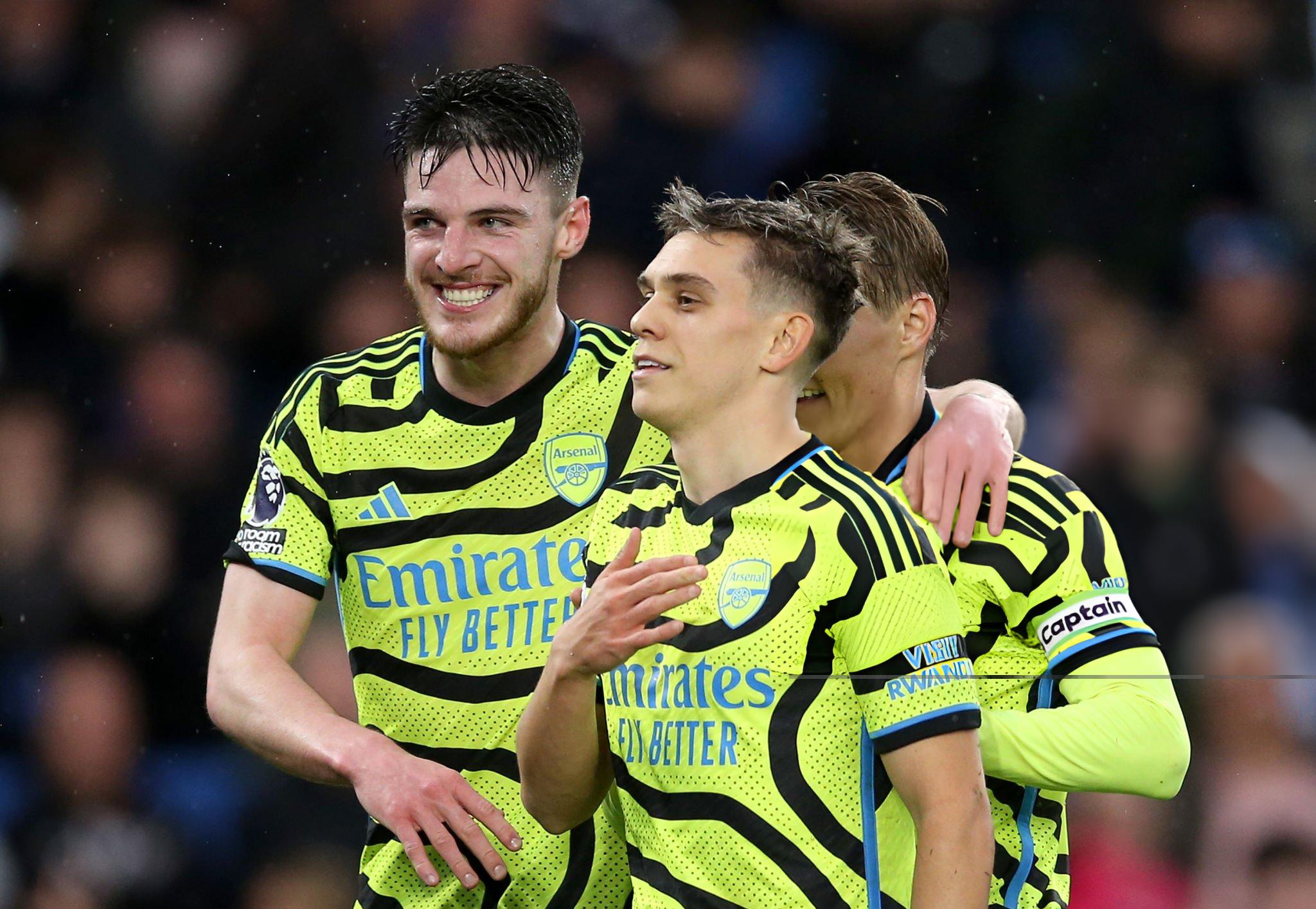 Bayern Munich vs Arsenal Mang Pháo vào hang Hùm 2