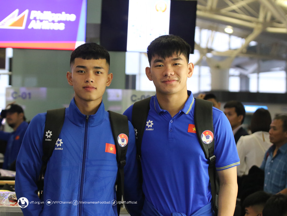 U23 Việt Nam tươi rói trước giờ lên đường sang Qatar 2 U23 Việt Nam tươi rói trước giờ lên đường sang Qatar 2