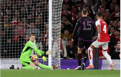 Mikel Arteta that vong voi tinh huong bo lo cua Ben White