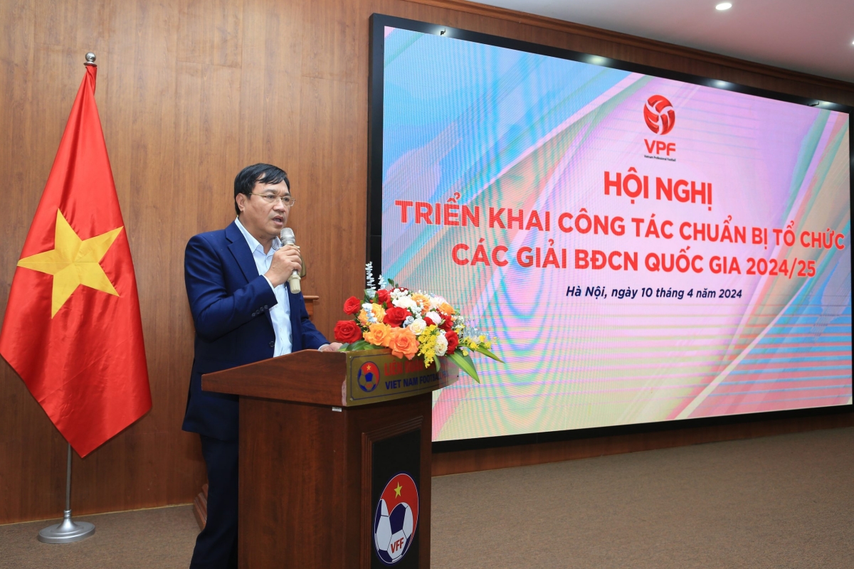 Những thay đổi của VLeague 202425 Khởi tranh tháng 9, áp dụng VAR mọi trận đấu, 6 quãng nghỉ ĐT quốc gia 1 Những thay đổi của VLeague 202425 Khởi tranh tháng 9, áp dụng VAR mọi trận đấu, 6 quãng nghỉ ĐT quốc gia 1