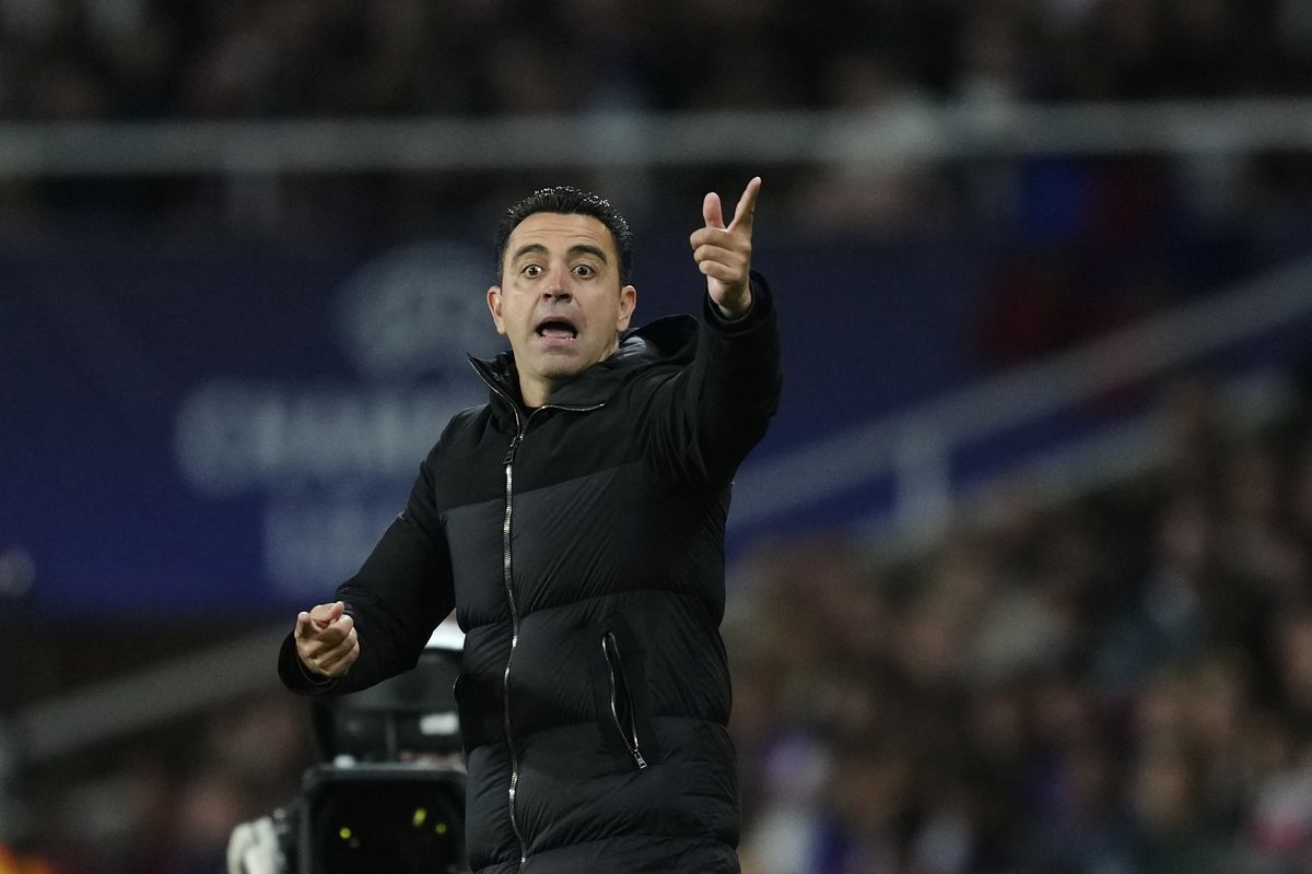 Barca sa thải Xavi Khi chữ tiền trở thành trò đùa 1 Barca sa thải Xavi Khi chữ tiền trở thành trò đùa 1