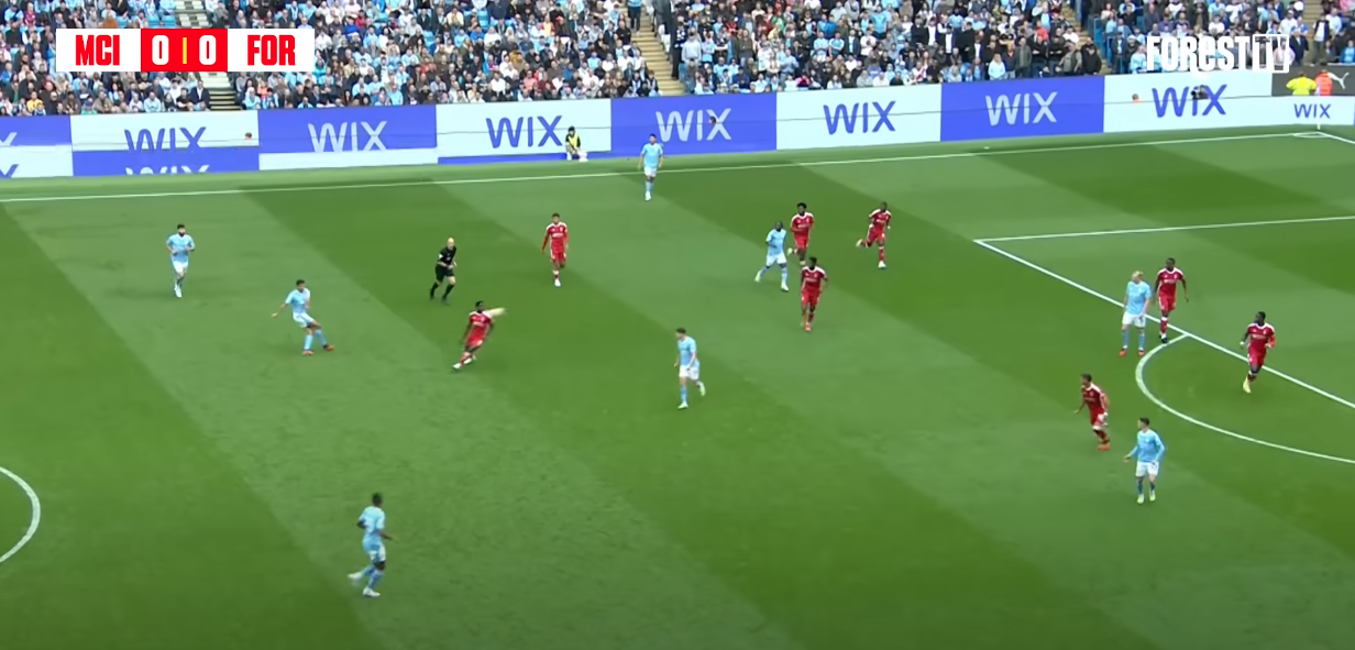 Khi Foden đã luyện cú sút của mình đạt tới cảnh giới hoàn hảo 13 Khi Foden đã luyện cú sút của mình đạt tới cảnh giới hoàn hảo 13